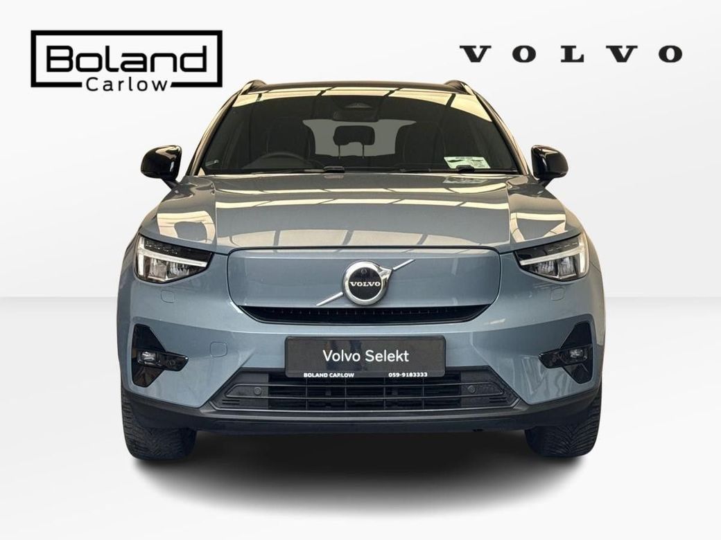 2022 Volvo XC40