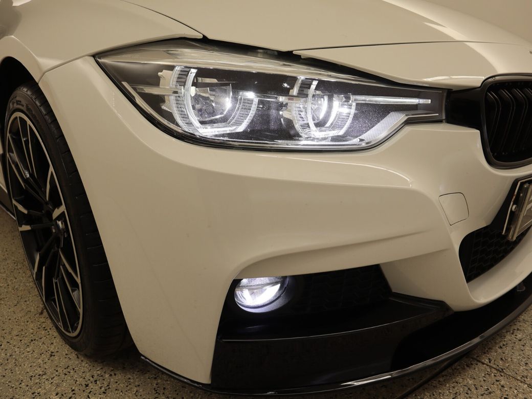 2017 BMW 3 Series