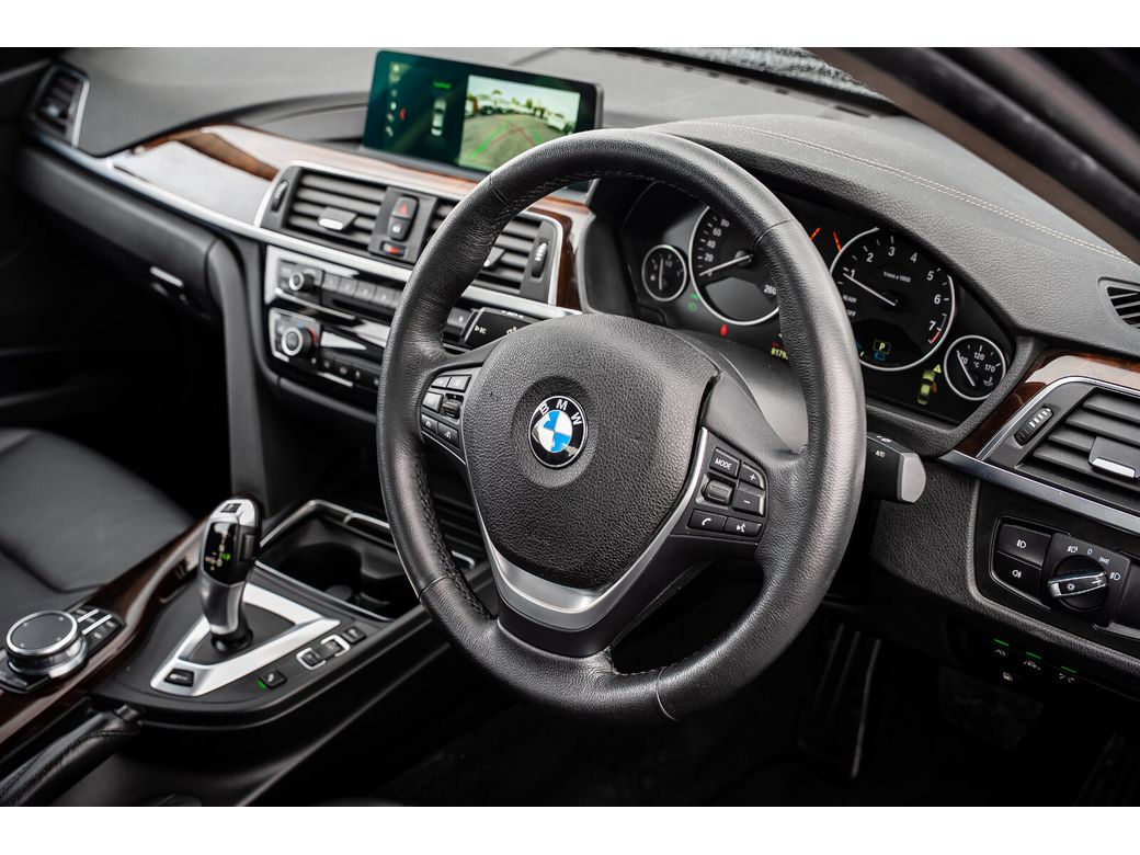 2018 BMW 3 Series