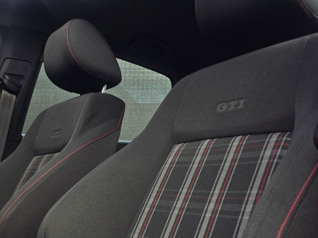 2012 Volkswagen Polo