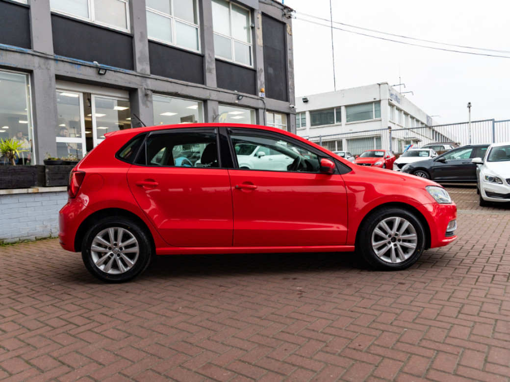 2016 Volkswagen Polo