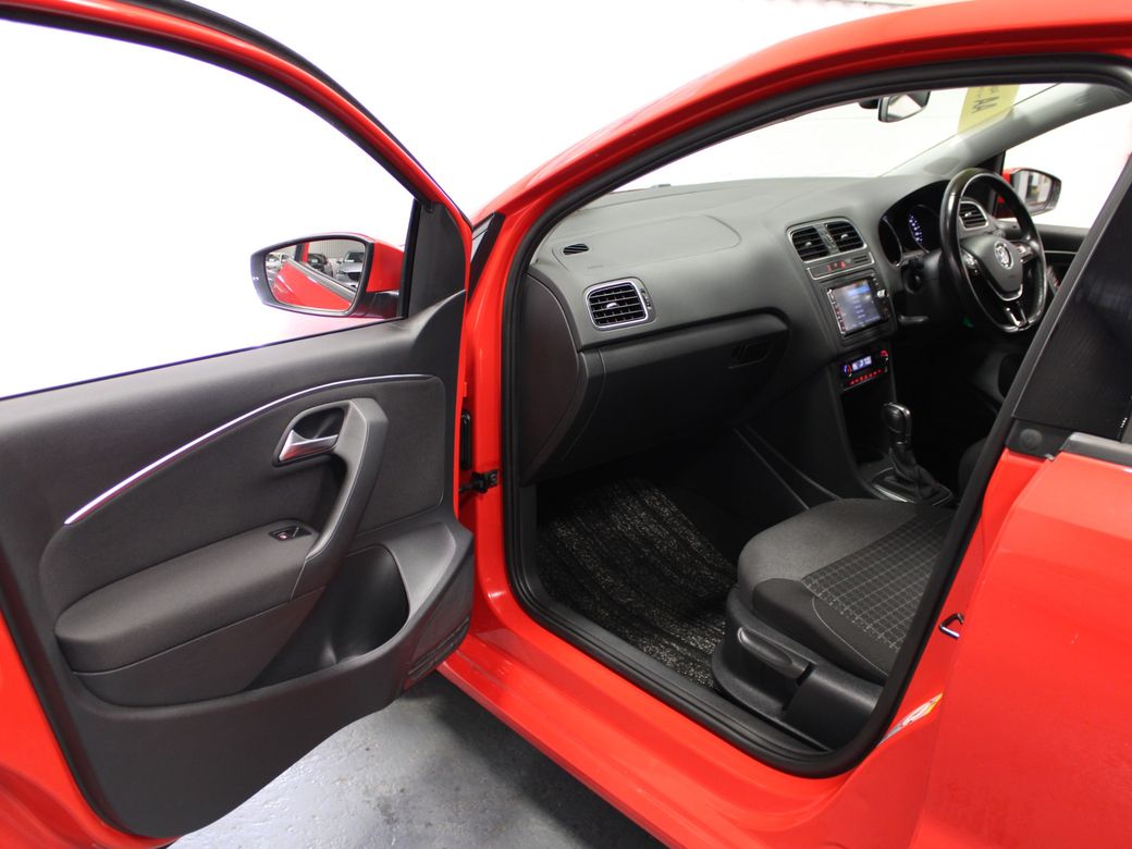 2017 Volkswagen Polo