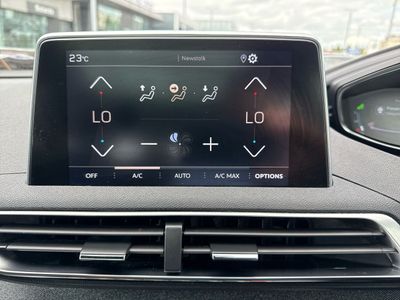 2020 Peugeot 5008