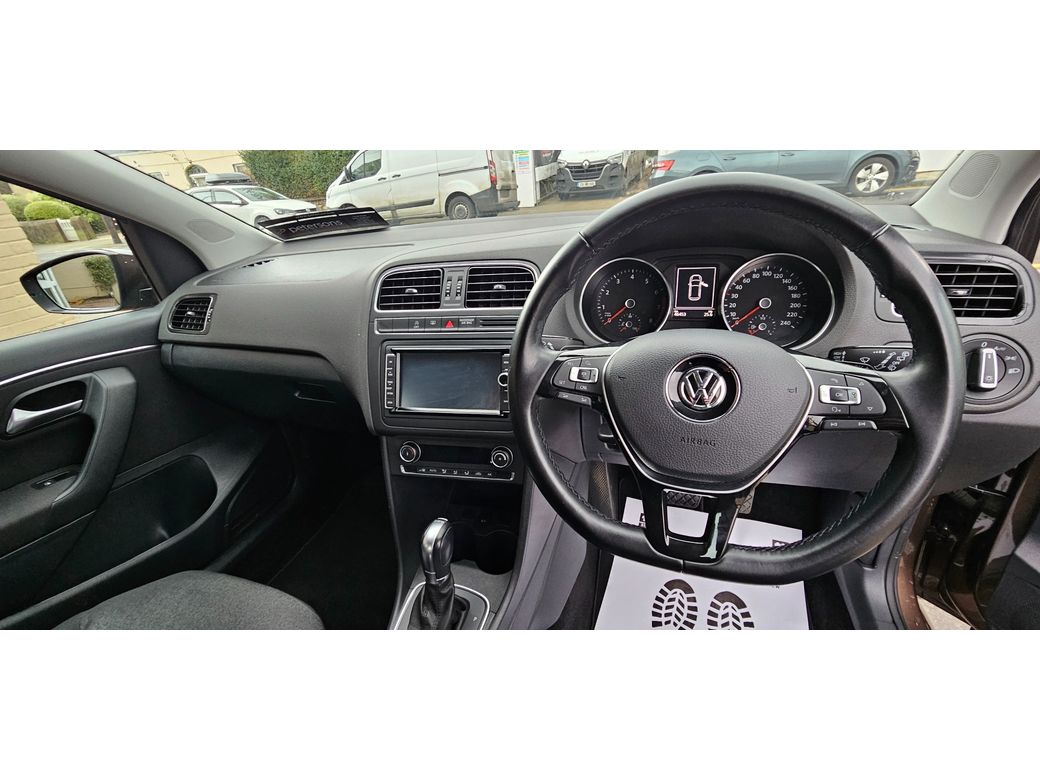 2015 Volkswagen Polo