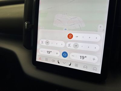 2025 Volvo EX30