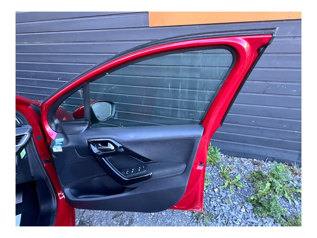 2016 Peugeot 208