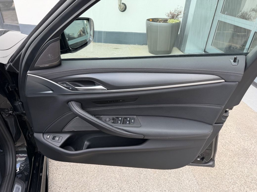 2023 BMW 5 Series