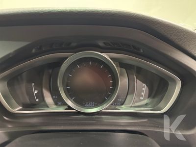 2019 Volvo V40