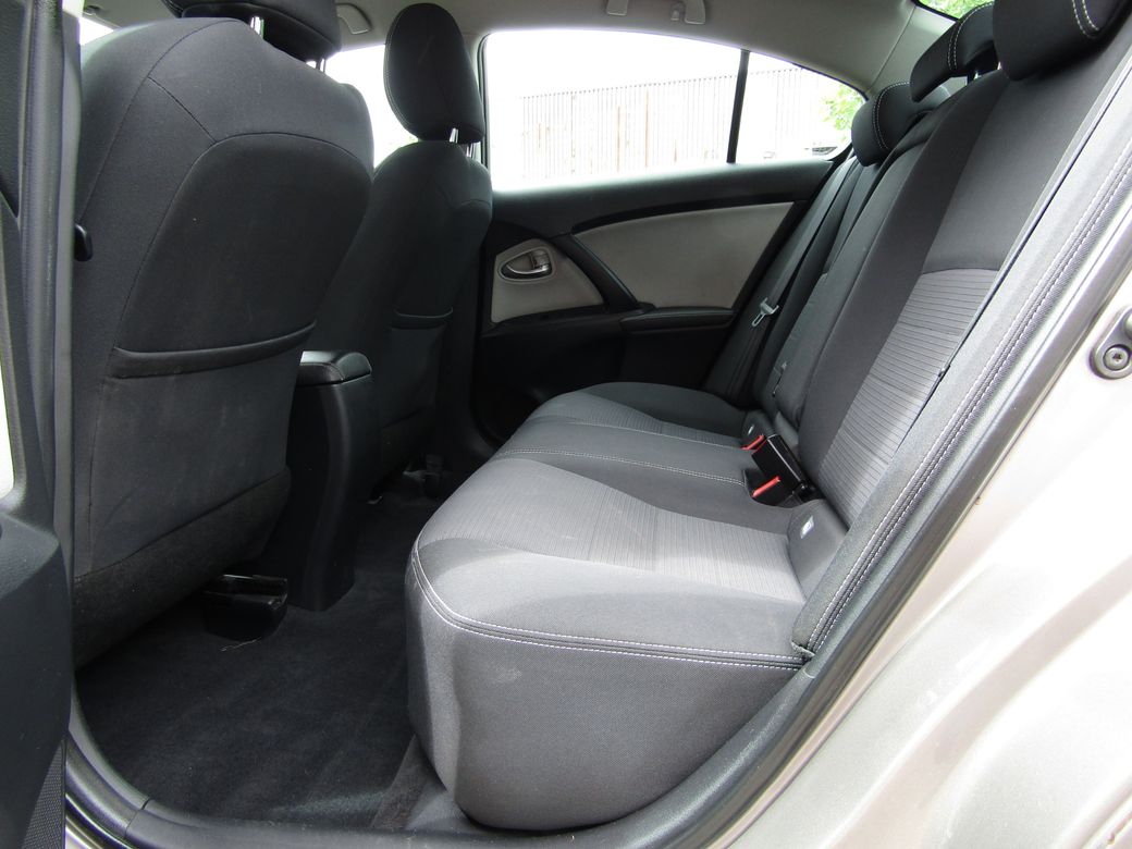 2016 Toyota Avensis