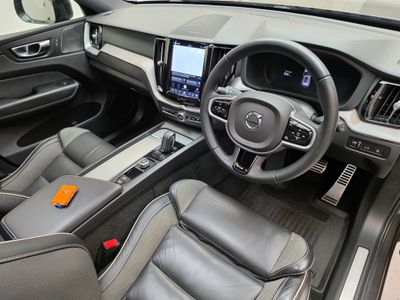 2022 Volvo XC60