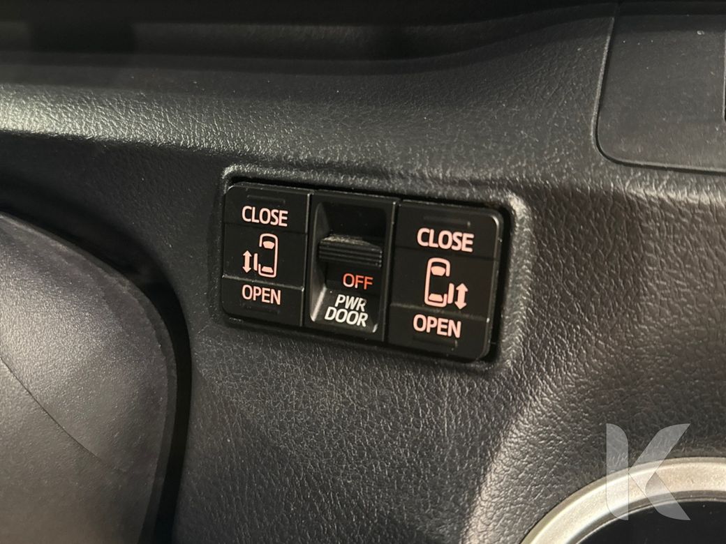 2021 Toyota Sienta