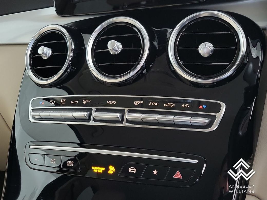 2022 Mercedes-Benz GLC Class