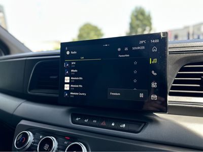 2025 Renault Master