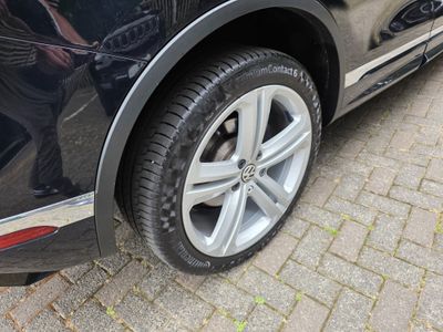 2018 Volkswagen Touareg