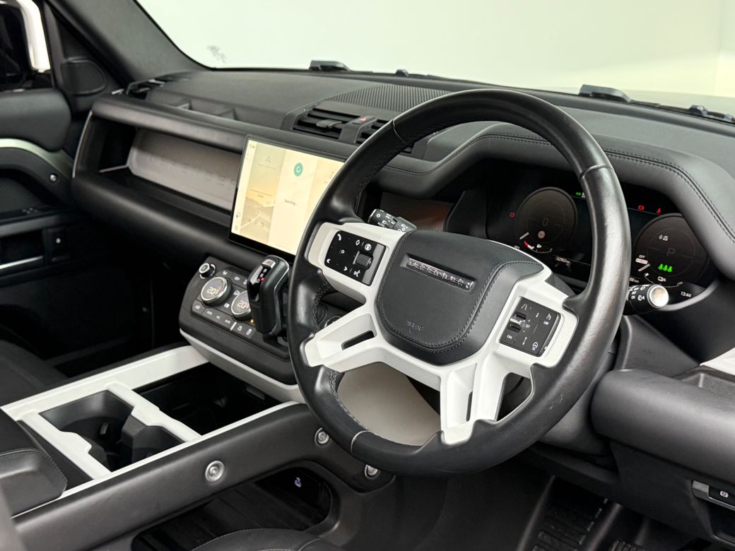 2025 Land Rover Defender