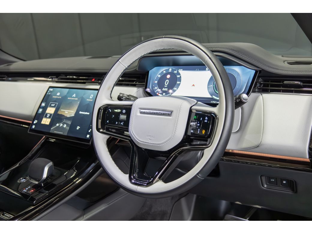 2025 Land Rover Range Rover Sport