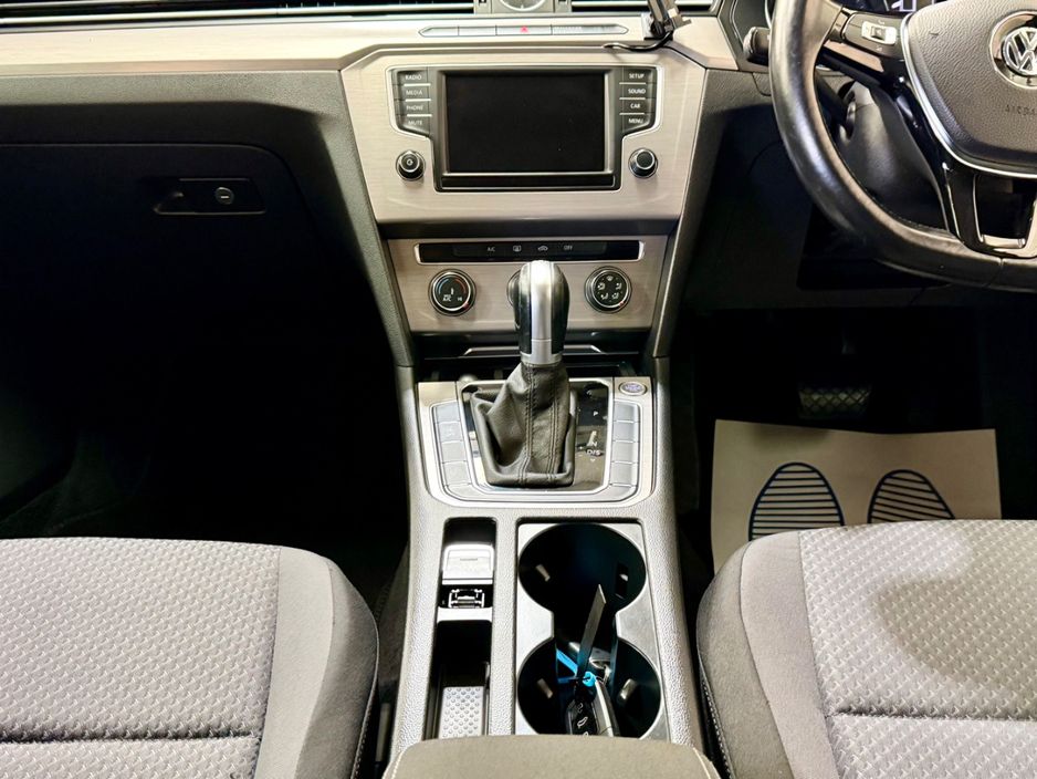 2016 Volkswagen Passat
