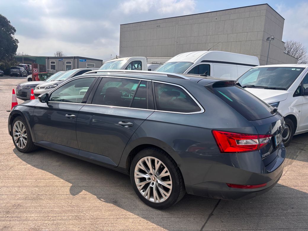 2022 Skoda Superb