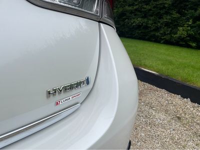 2017 Toyota Auris