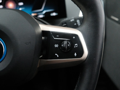 2024 BMW iX