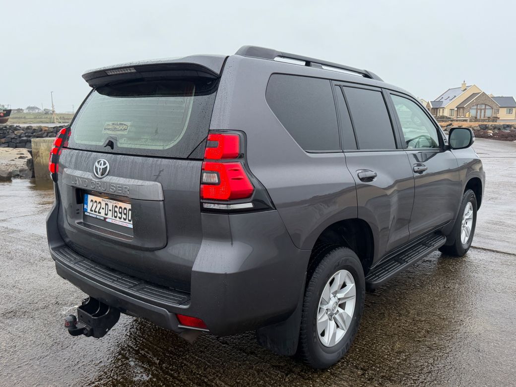 2022 Toyota Landcruiser