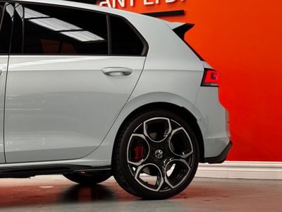 2025 Volkswagen Golf