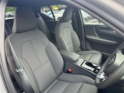 2026 Volvo XC40