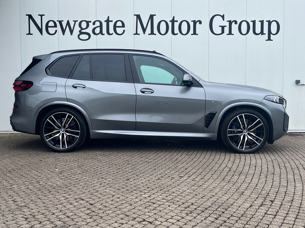 2025 BMW X5