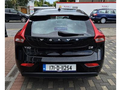 2017 Volvo V40