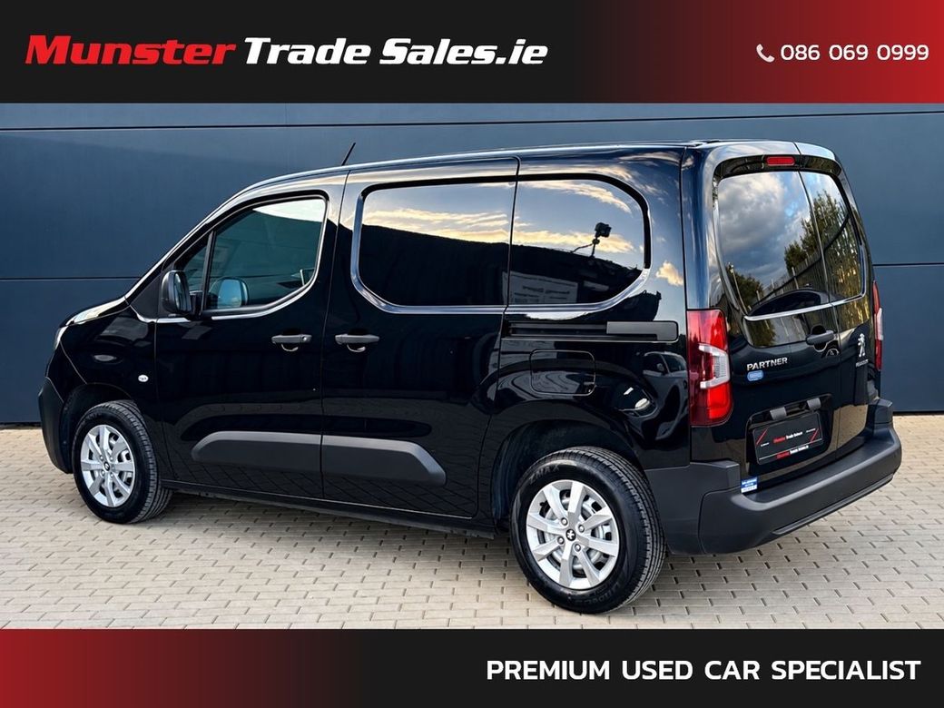 2023 Peugeot Partner