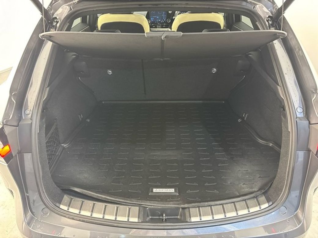 2022 Lexus NX 450H+