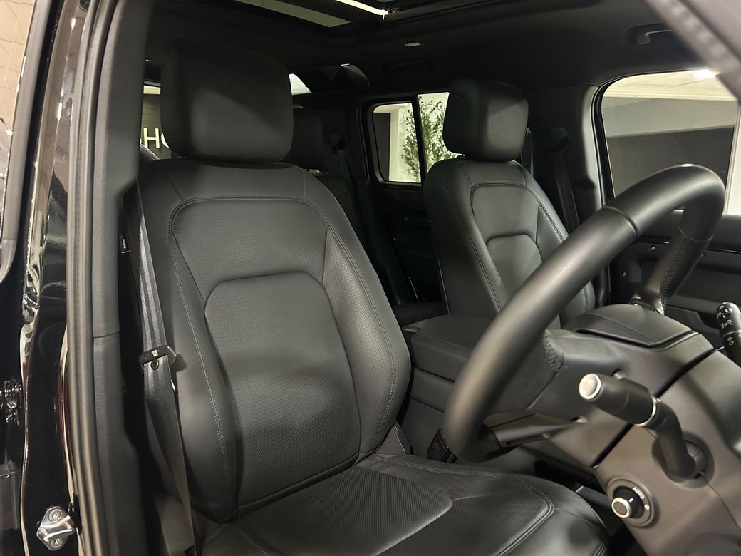 2025 Land Rover Defender
