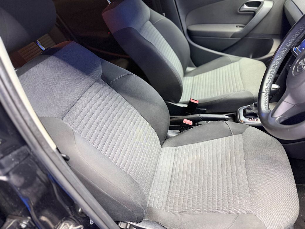 2013 Volkswagen Polo