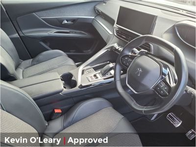 2023 Peugeot 5008