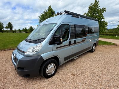 2013 SWIFT  AUTOCRUISE QUARTET R.H.D 4 BERTH 