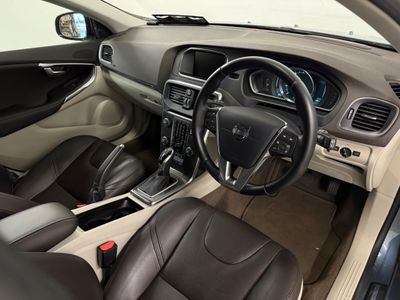 2014 Volvo V40