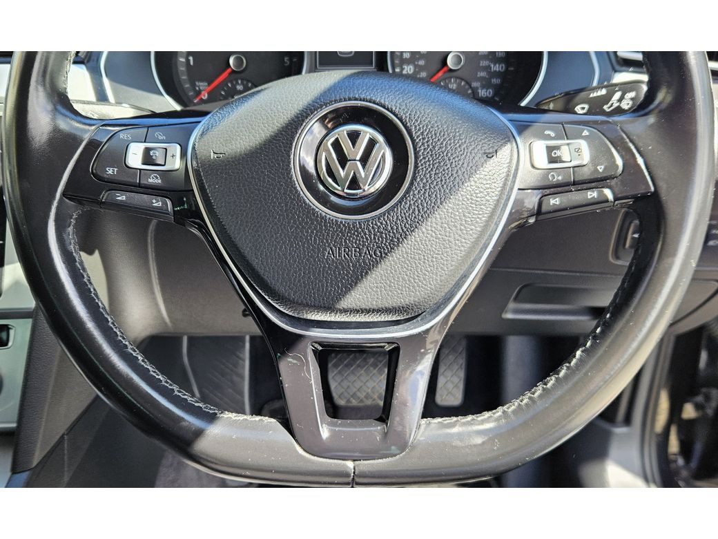 2017 Volkswagen Passat