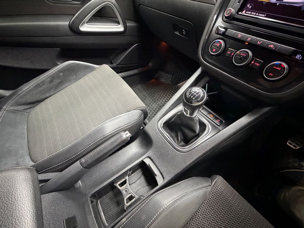 2017 Volkswagen Scirocco