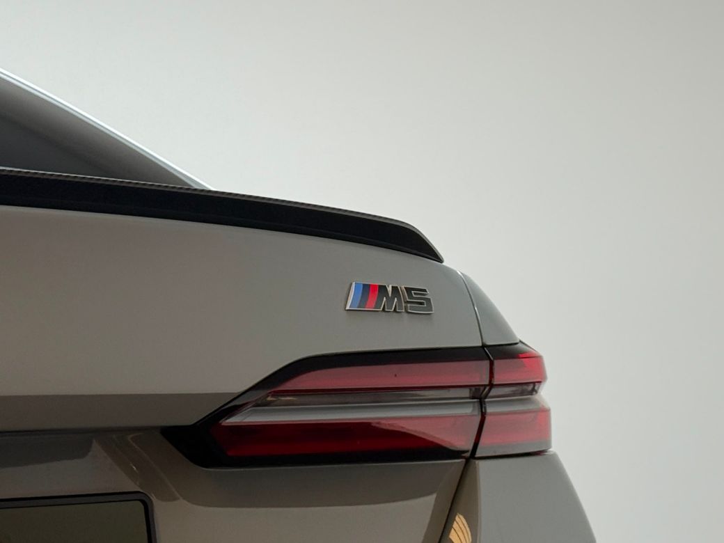 2026 BMW M5