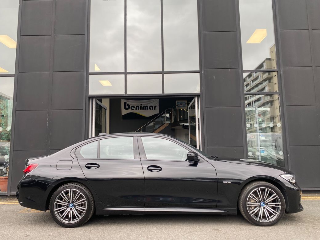 2022 BMW 3 Series