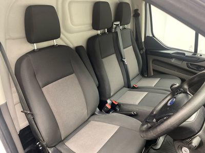 2023 Ford Transit Custom