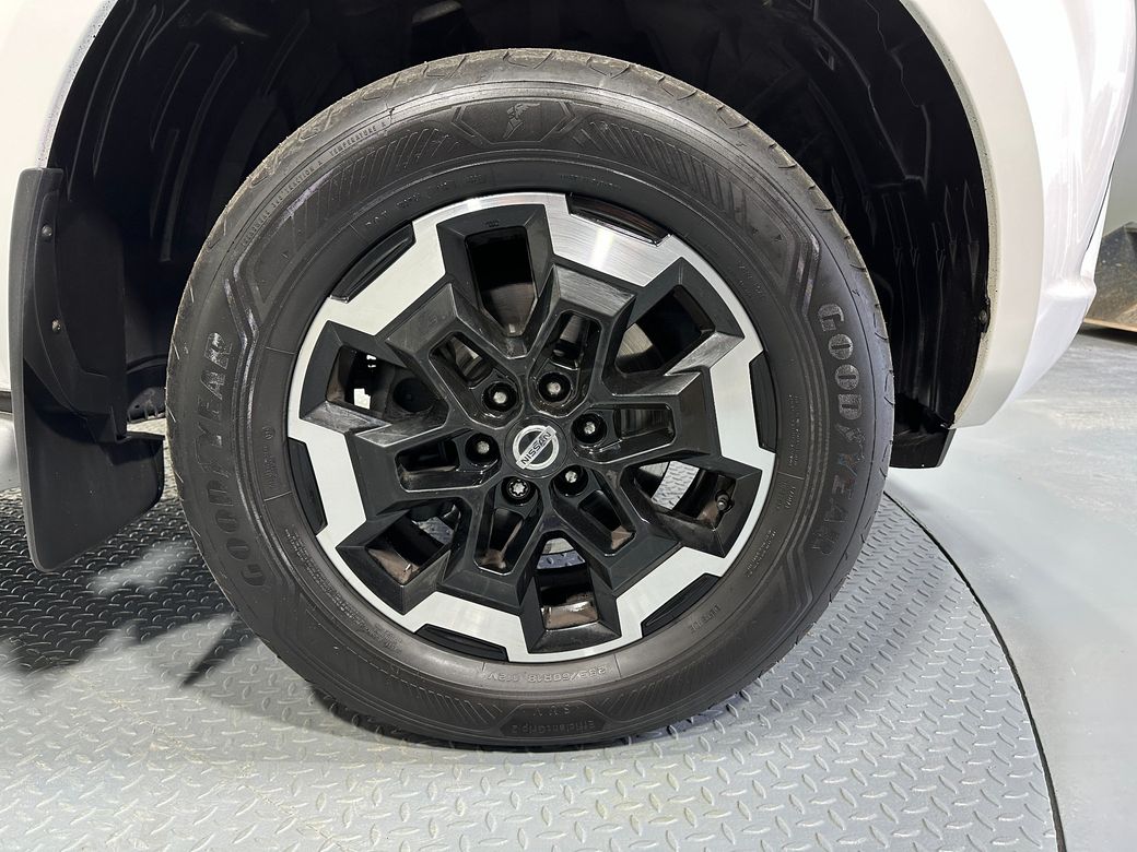 2020 Nissan Navara