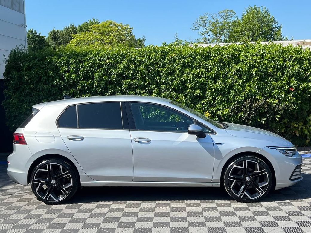 2023 Volkswagen Golf