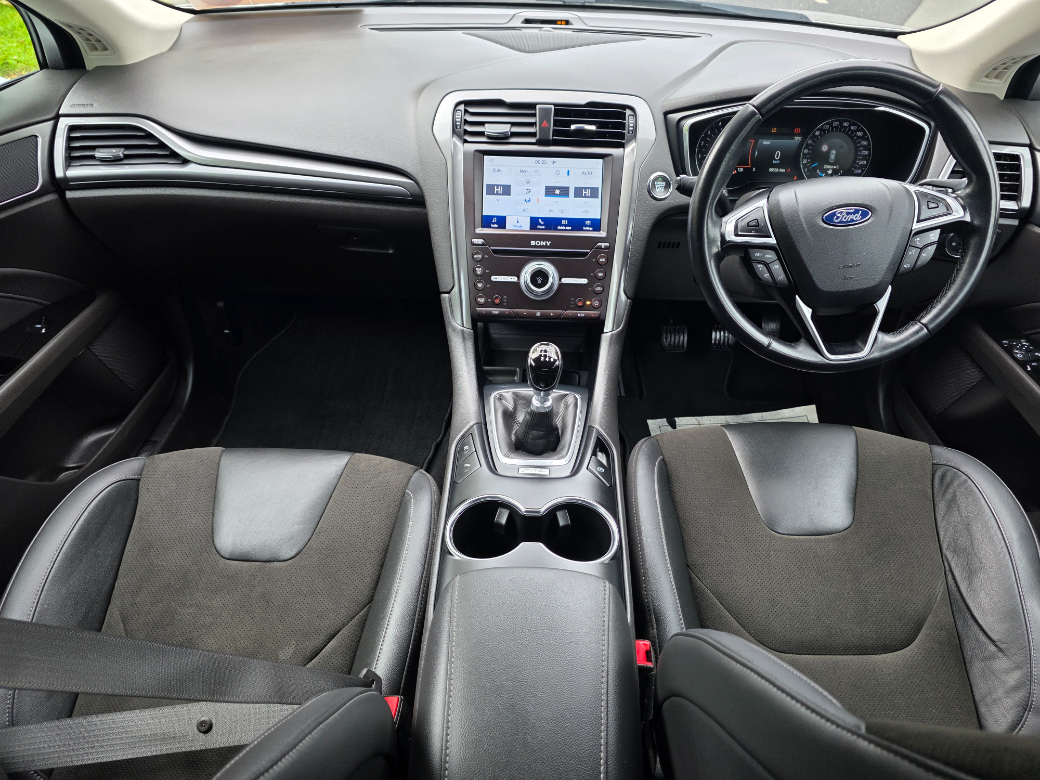 2020 Ford Mondeo