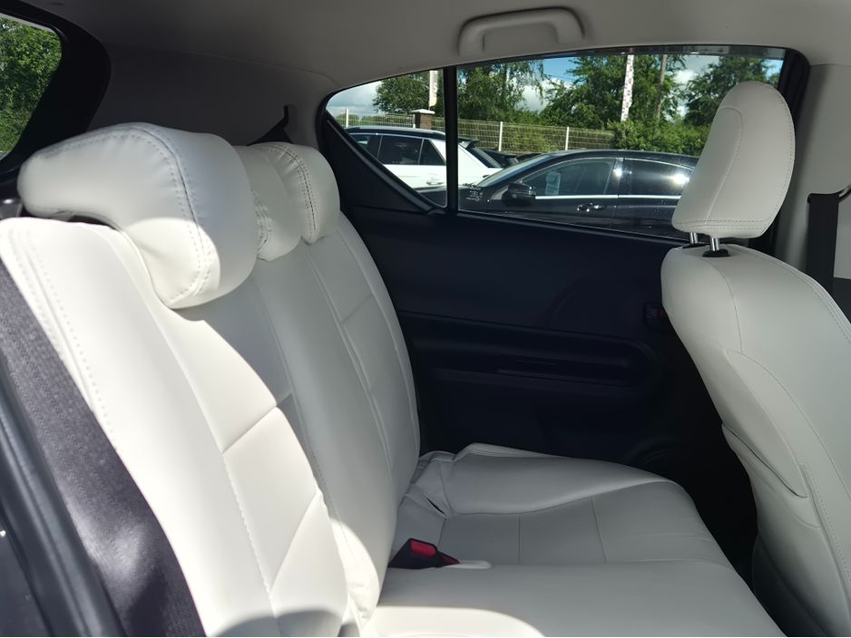 2014 Toyota Aqua
