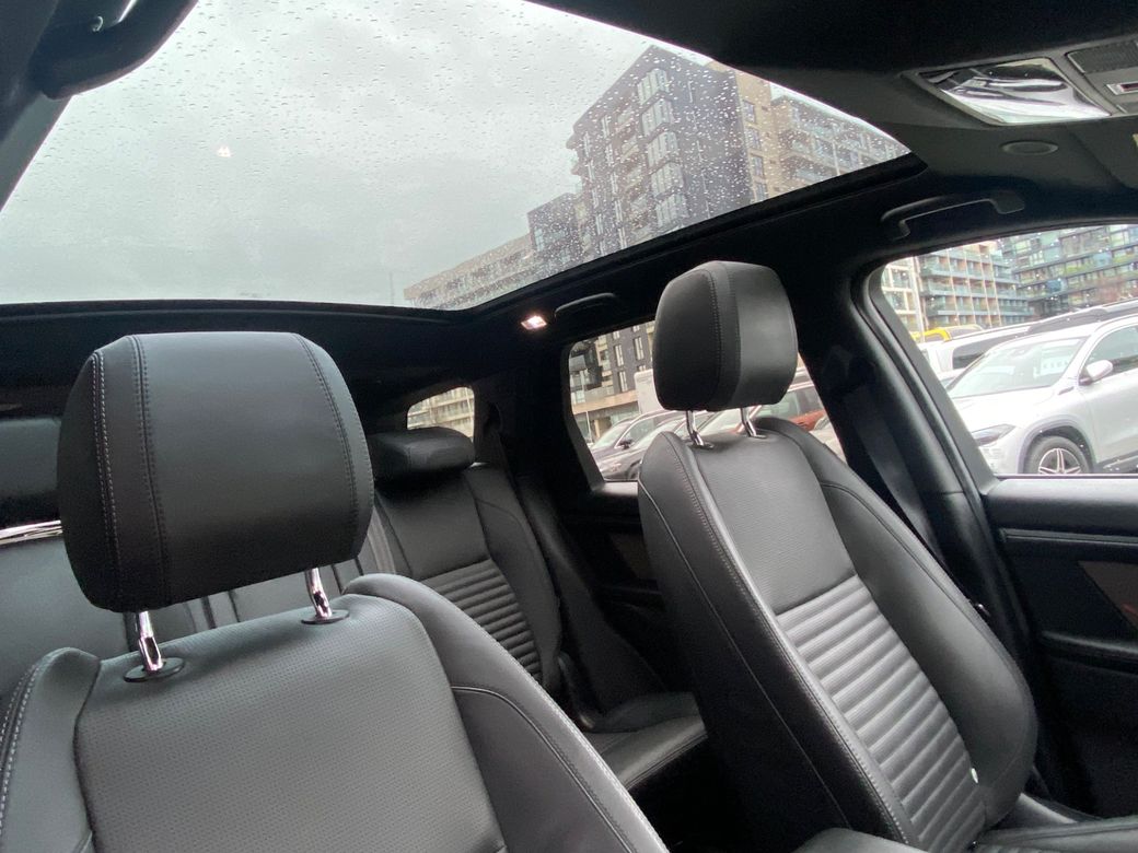 2024 Land Rover Discovery Sport