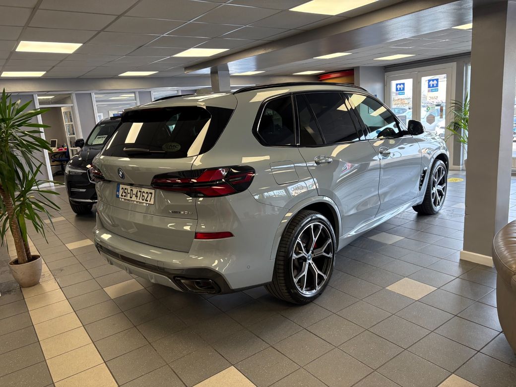 2025 BMW X5