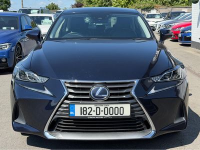 2018 Lexus IS 300h