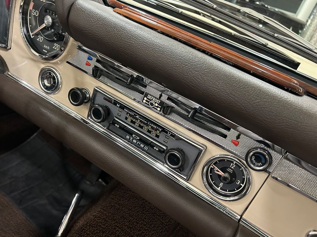 1971 Mercedes-Benz SL Class