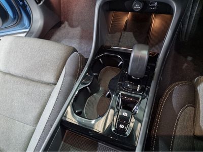 2023 Volvo XC40